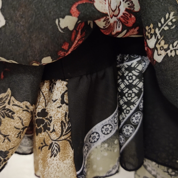 Piano top. Size M. - Picture 4 of 6